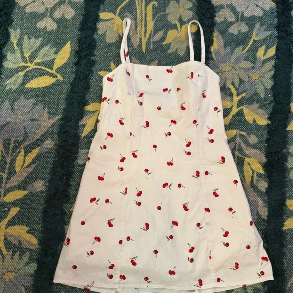 Abercrombie & Fitch Cherry Print Linen Mini Dress Women's Medium Romper - Picture 2 of 7